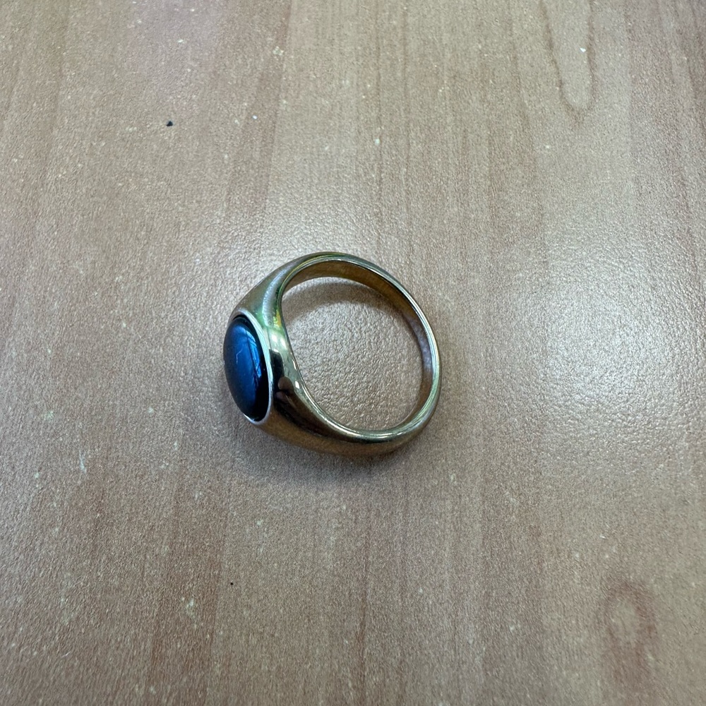 Vitaly Gold Signet Ring